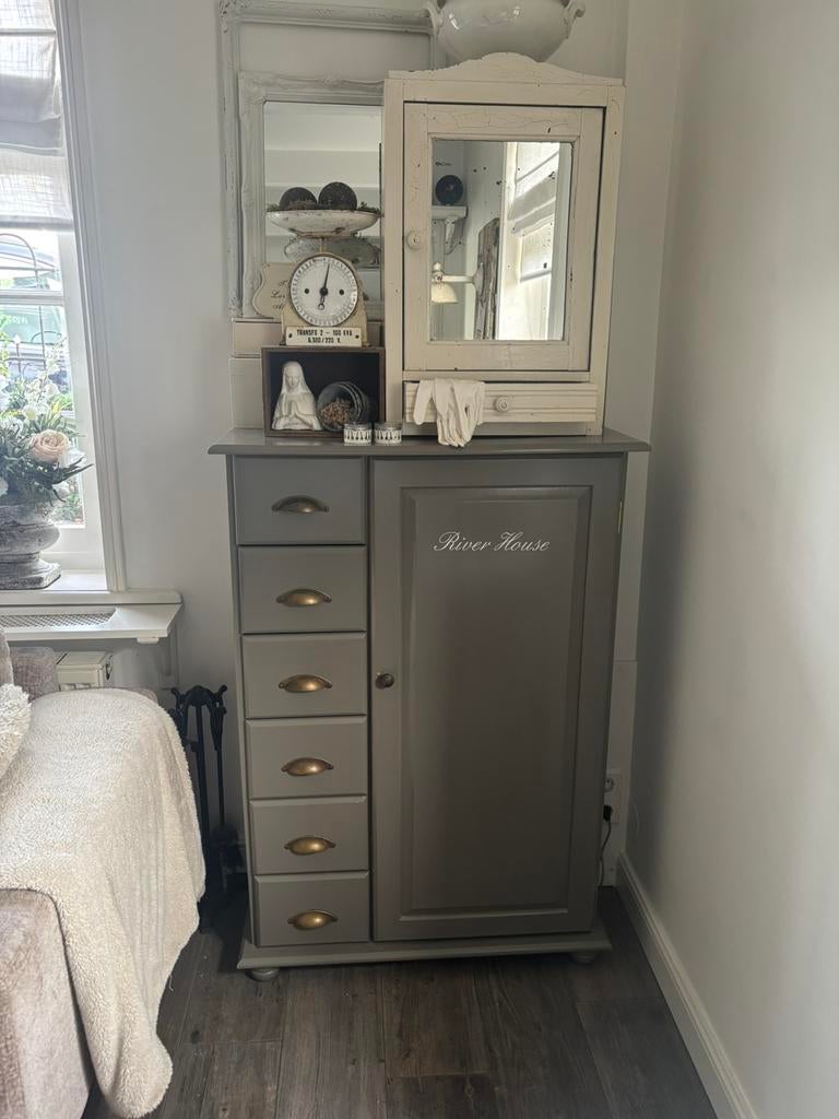 Meidenkastje, Ophalen, Gebruikt, 100 tot 150 cm, 50 tot 100 cm