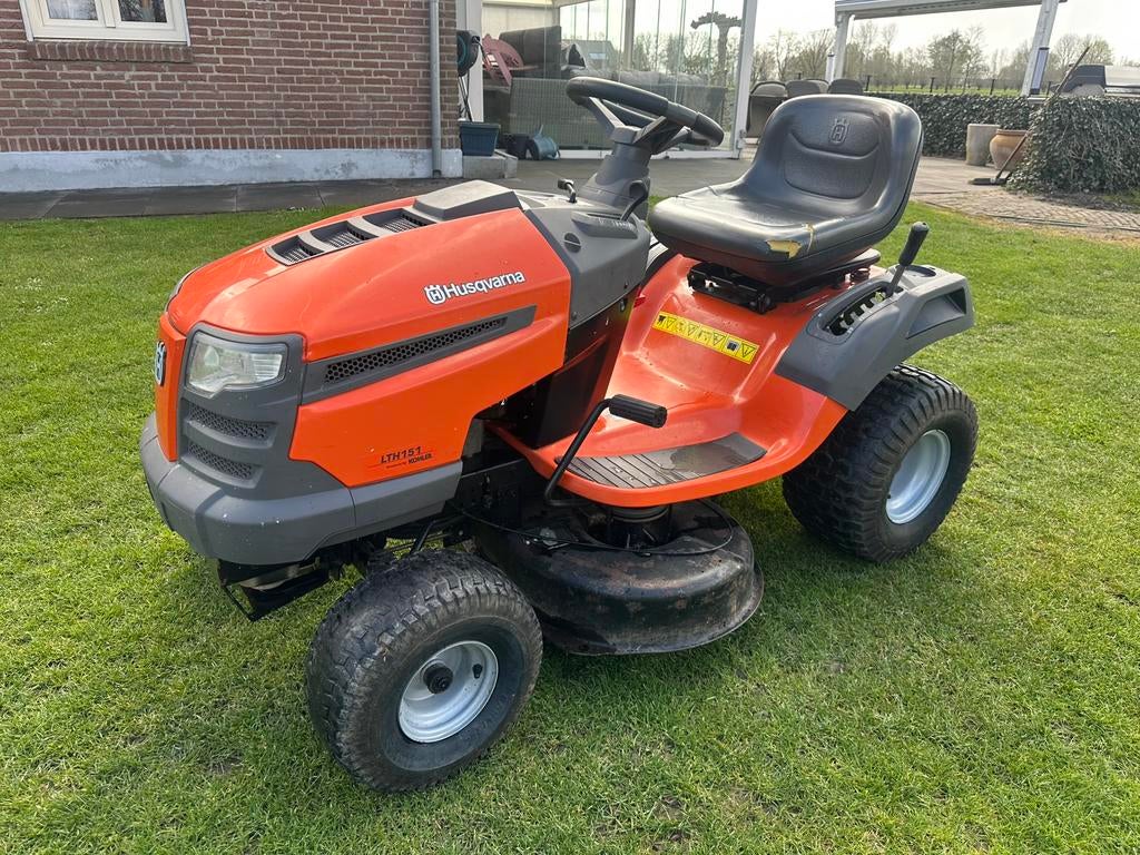 Husqvarna LTH 151 Hydrostaat 15 PK Kohler, Ophalen, Gebruikt, Mulchfunctie, 90 tot 120 cm