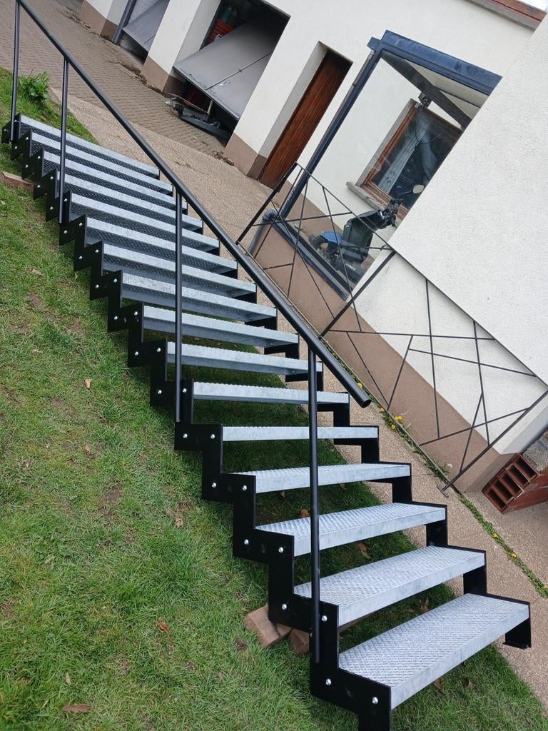 trap trappen ijzer metal bordes gegalvaniseerd, Ophalen of Verzenden, Minder dan 2 meter