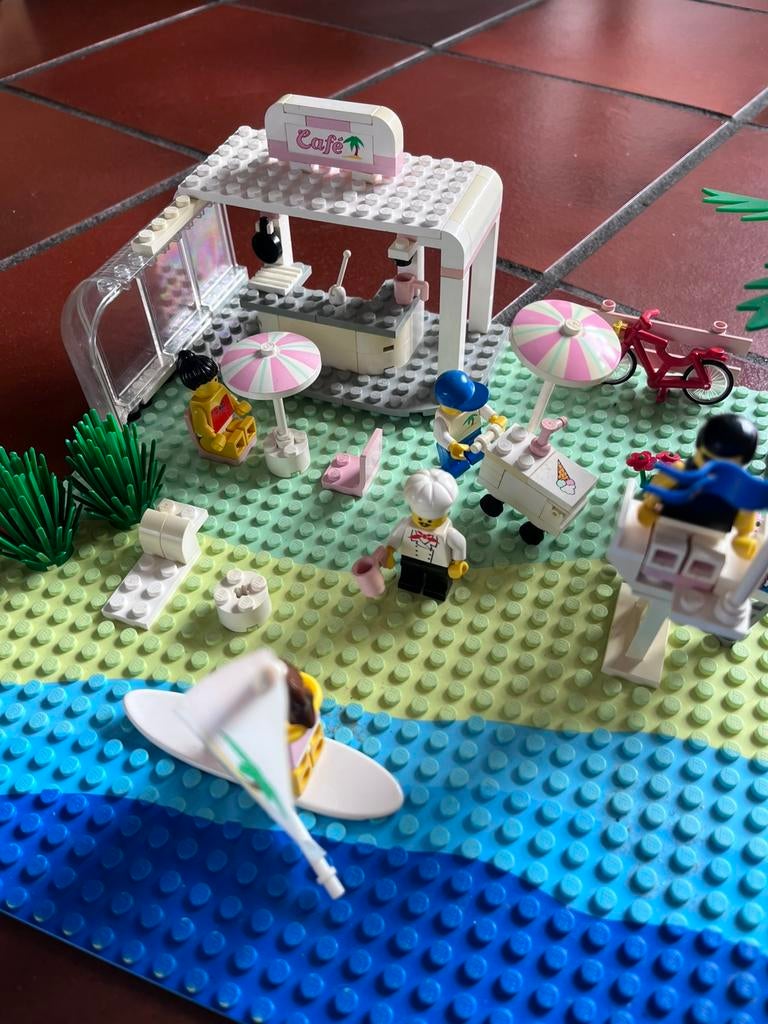 Lego sand paradise sand dollar cafe set 6411, Kinderen en Baby's, Speelgoed | Duplo en Lego, Ophalen of Verzenden, Zo goed als nieuw