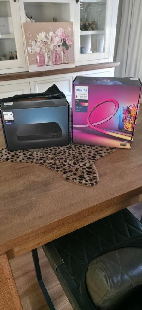 Philips Hue Sync Box en Lightstrip 55inch, Ophalen of Verzenden, Nieuw