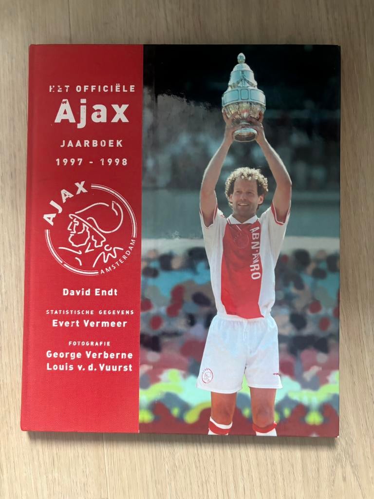 Ajax jaarboek 1997/1998, Ophalen of Verzenden, Ajax