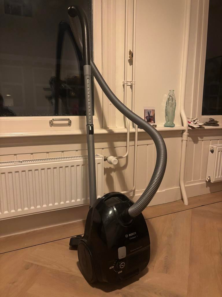 Bosch Compaxx'x stofzuiger, Witgoed en Apparatuur, Stofzuigers, Ophalen, Gebruikt, Stofzuiger