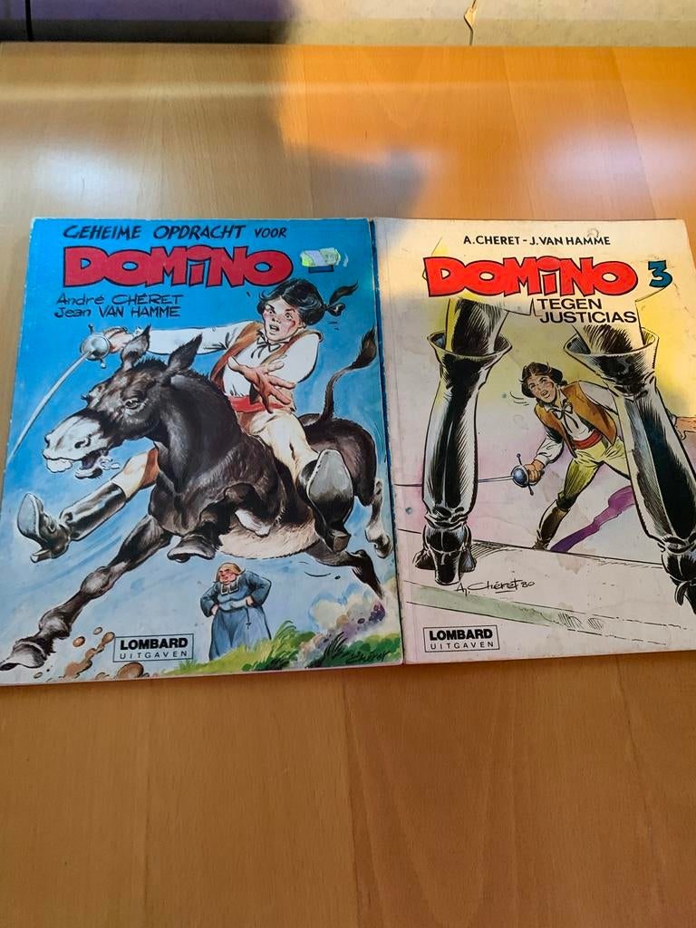 Domino stripboeken - Geheime Opdracht & Tegen Justicias, Boeken, Stripboeken, Meerdere stripboeken, Ophalen of Verzenden, Gelezen