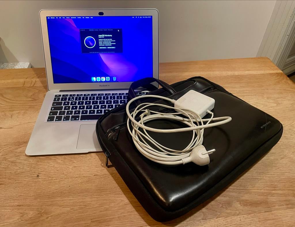 MacBook Air (13-inch, Early 2015) incl oplader en tas, Computers en Software, Apple Macbooks, Ophalen, Gebruikt, Qwerty, 13 inch