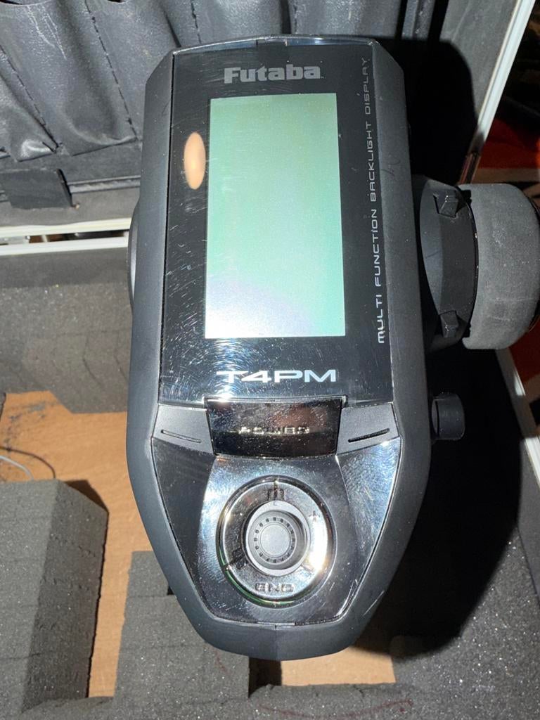 Futaba 4pm zender plus ontvanger nu 165,00, B, Ophalen of Verzenden, A, C