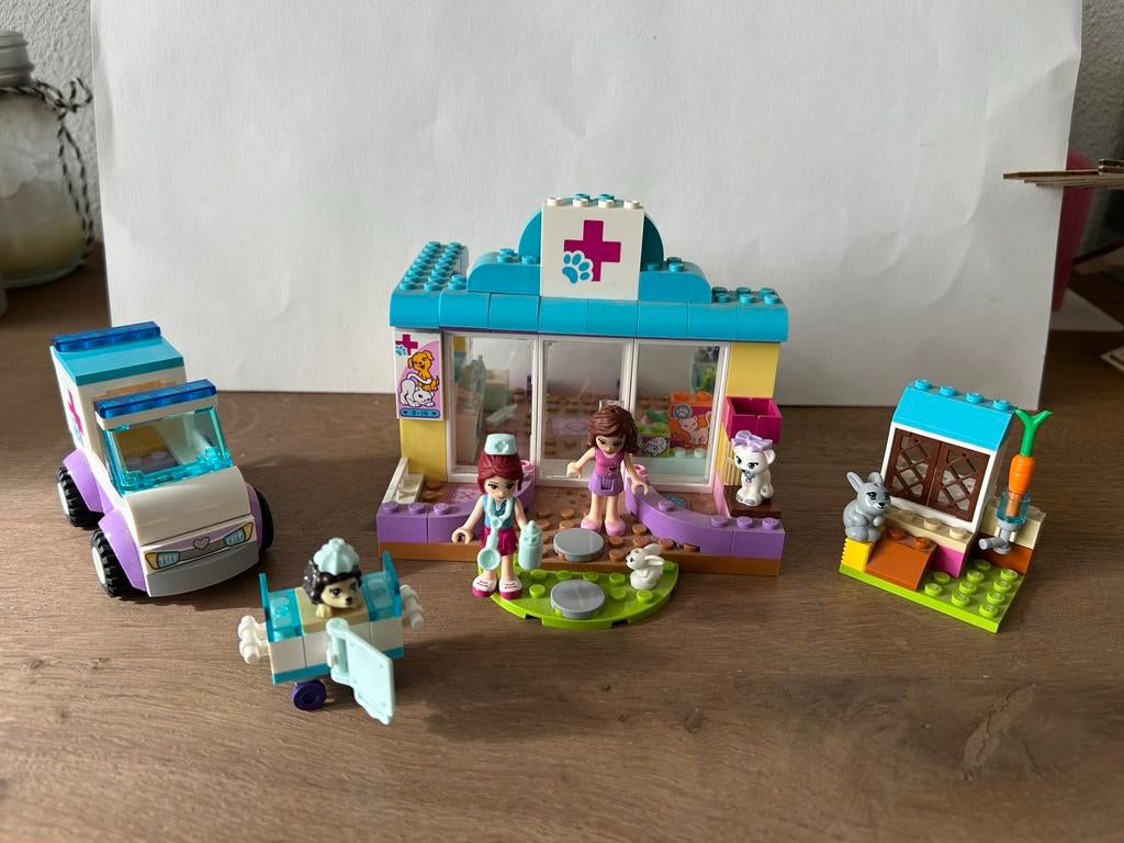 Lego Juniors Dierenkliniek (10728) - Complete set, Ophalen of Verzenden, Zo goed als nieuw, Complete set, Lego