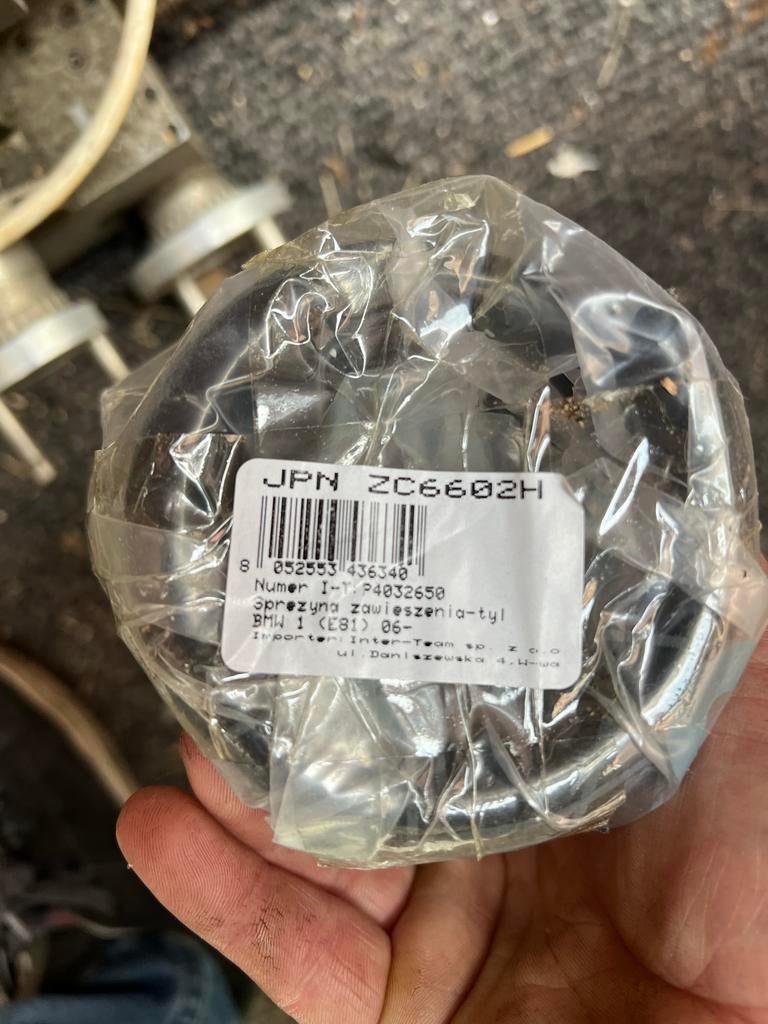 Nieuwe Achterveren BMW E81 E87 - Set van 2, Ophalen of Verzenden, Nieuw, BMW