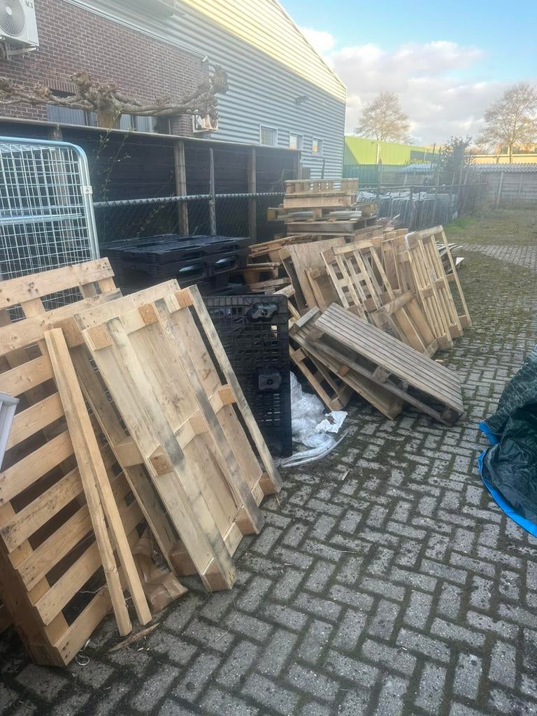 Pallets, Minder dan 3 m³, Ophalen, Overige houtsoorten, Blokken