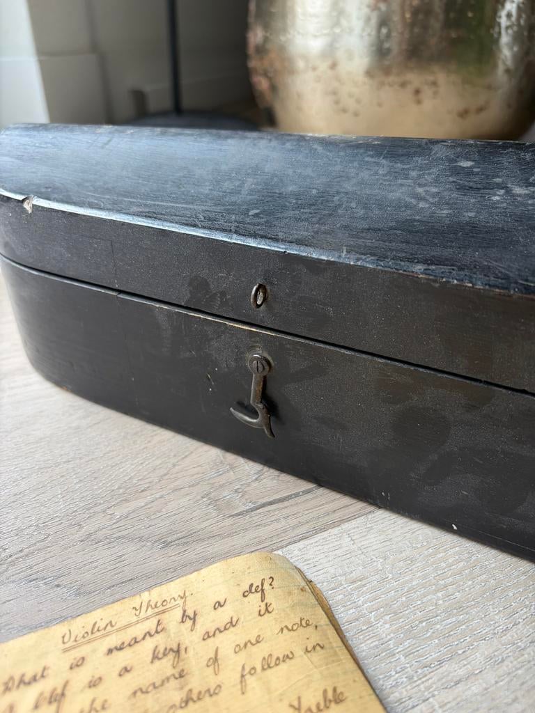 Oude antieke vioolkoffer 4/4 met handgeschreven Engels brief, Ophalen of Verzenden, Gebruikt, Overige instrumenten