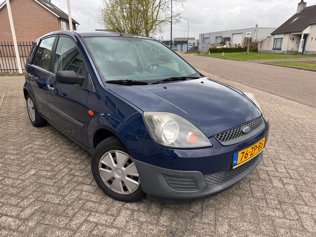 Ford Fiesta 1.3-8V Cool & Sound Airco, Nieuwe APK, 1299 cc, 4 cilinders, Blauw, Startonderbreker