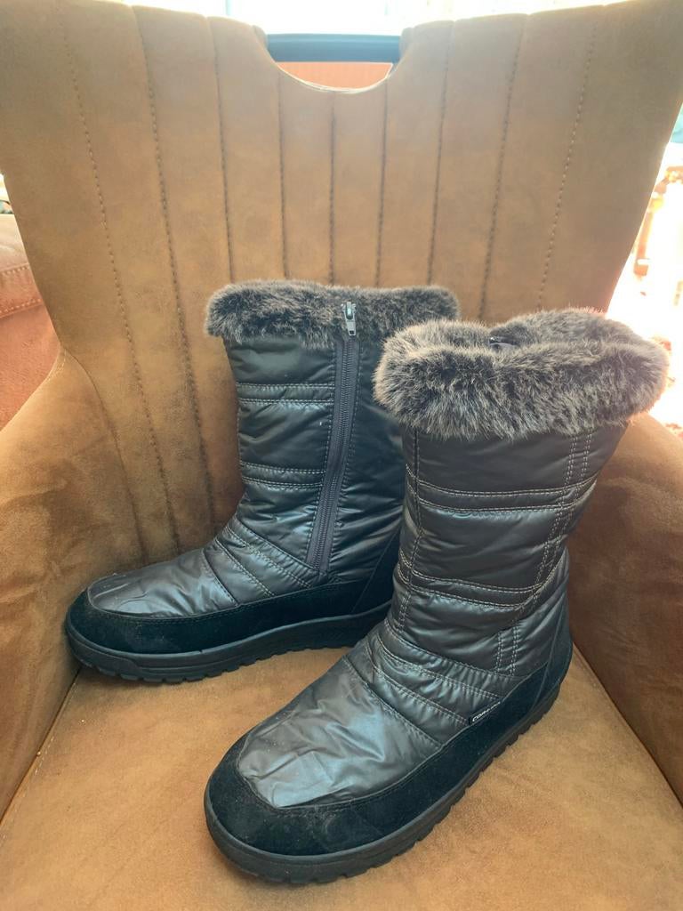 Grijze Snowboots Maat 42, Kleding | Dames, Ophalen of Verzenden, Zo goed als nieuw, Grijs, Snowboots