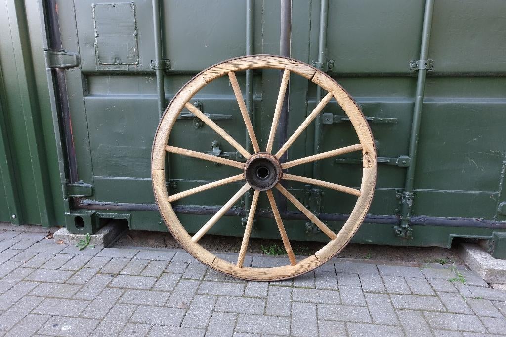 Wagenwiel, origineel mooi houten wagenwiel ø105 cm., Ophalen