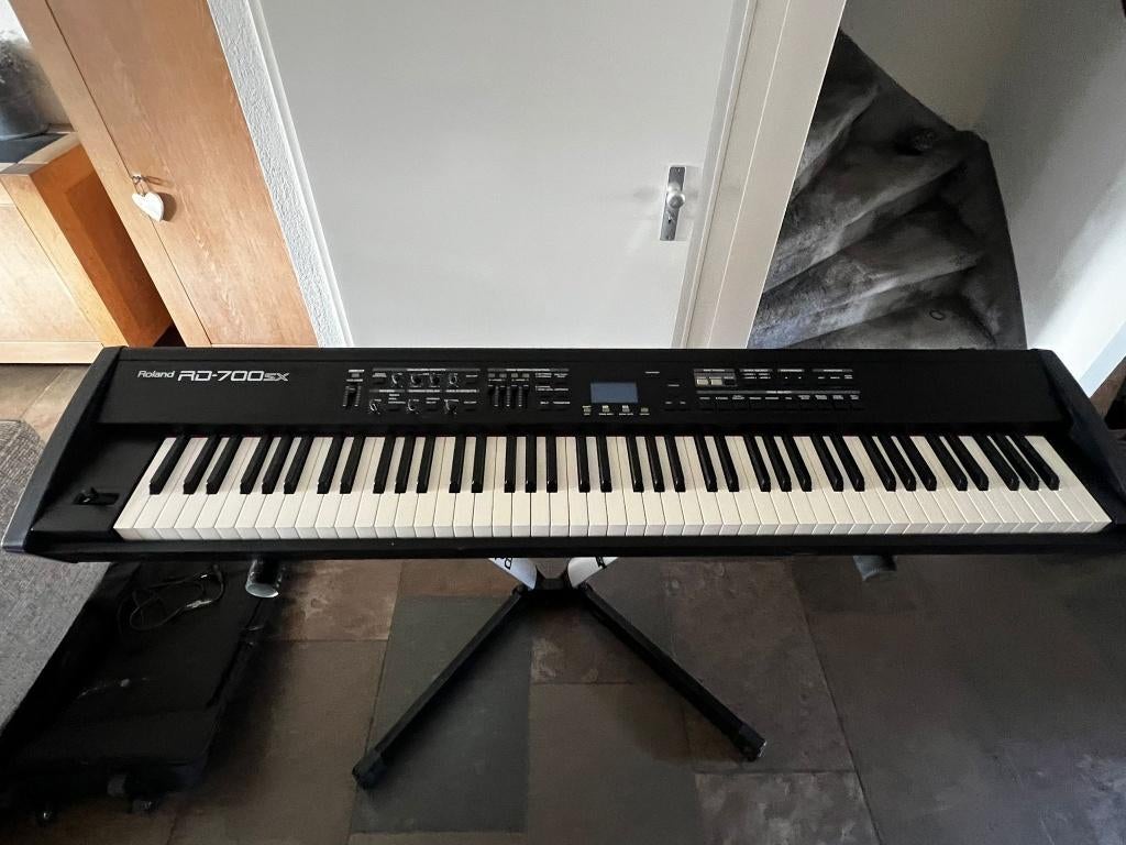 Roland RD-700SX, Ophalen, Gebruikt, Zwart, Digitaal