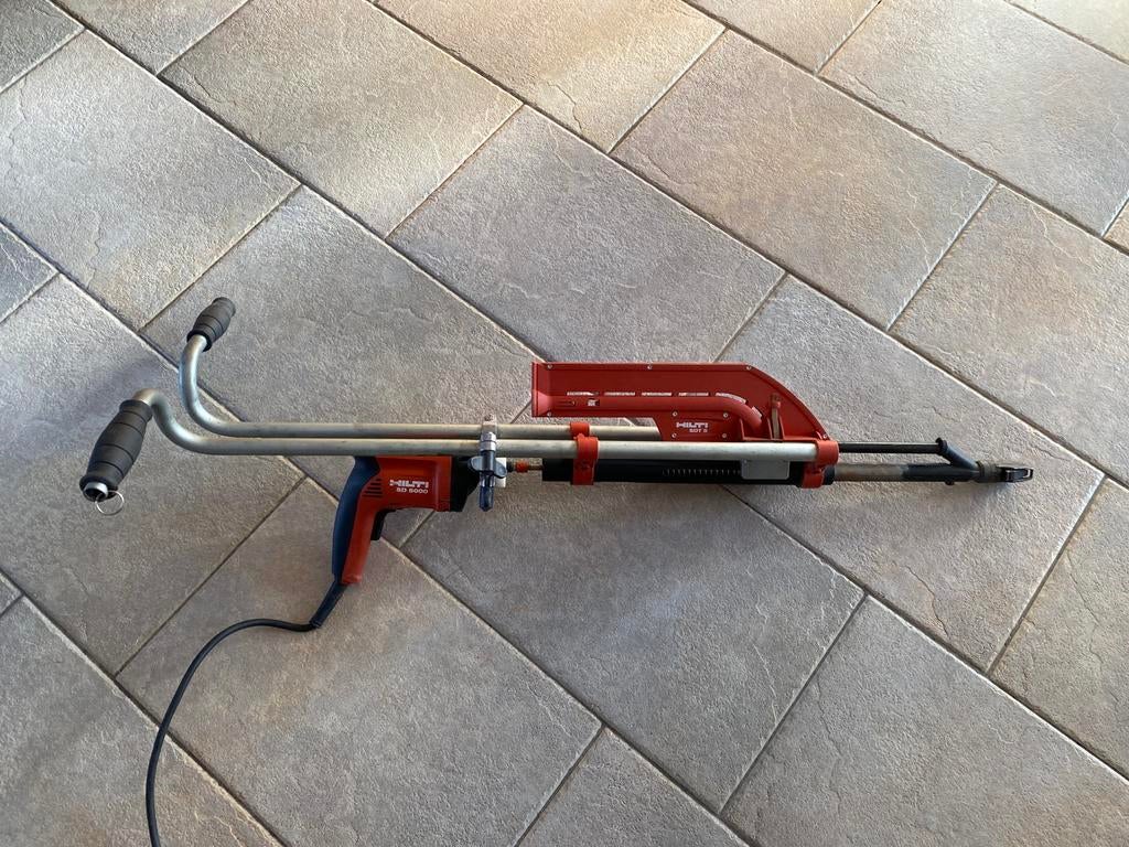 Hilti SD5000 gipsplaatschroefmachine + SDT5 verlenging, Gebruikt, Contact via website, Hilti, Onbekend