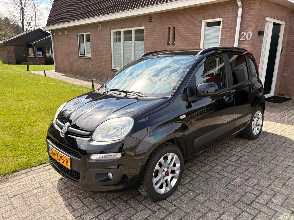 Fiat Panda 0.9 Twinair | Cruise Control | Airco | Nieuwe APK, Voorwielaandrijving, Start-stop-systeem, Stof, 40 €/maand
