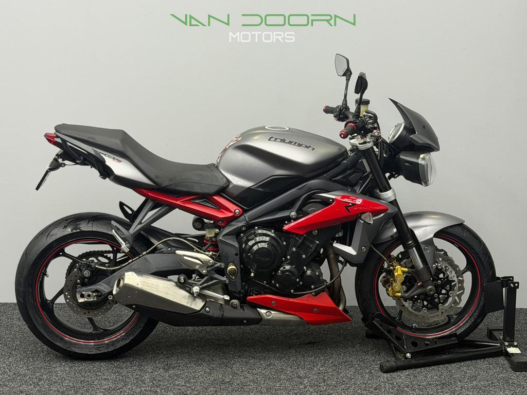 Triumph Street Triple R | 675 | 2014 | 51DKM | RIJKLAAR!, Motoren, Motoren | Triumph, 675 cc, Info@vandoornmotors.nl, Kraaivenstraat 23-5
5048AB  TILBURG, NL