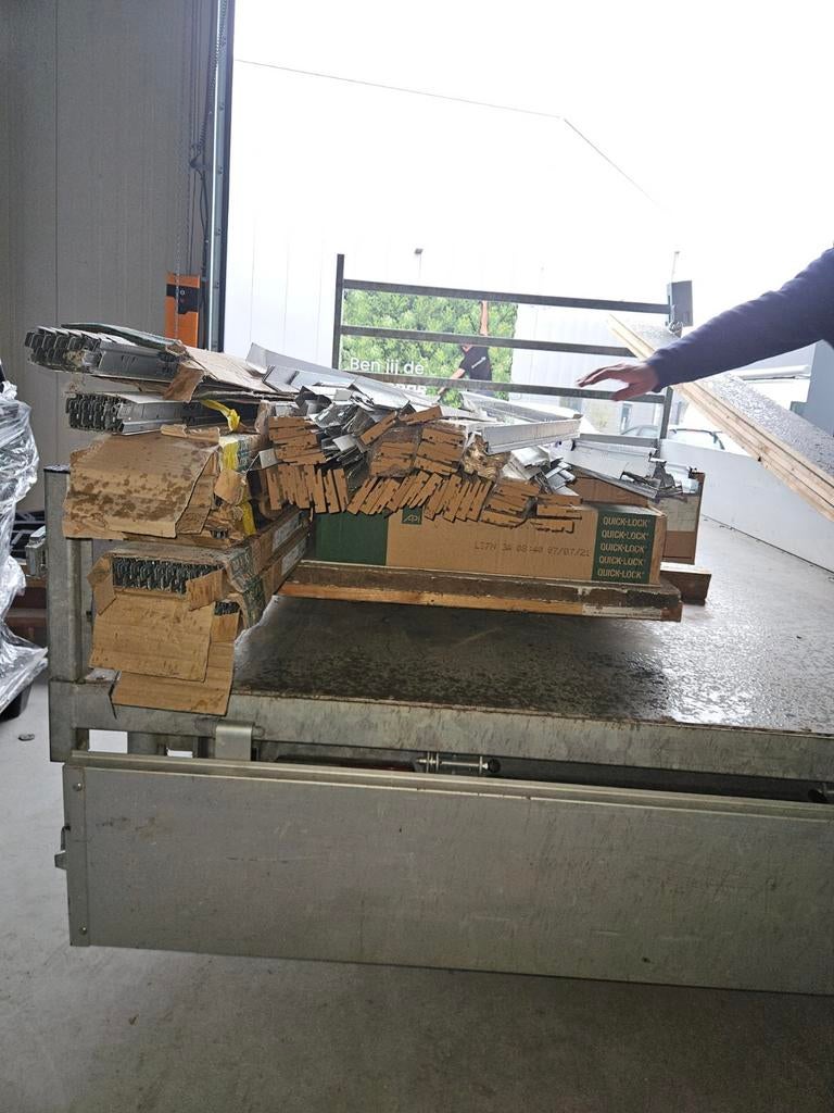 Restpartij systeemplafond materialen, Ophalen of Verzenden, Gebruikt