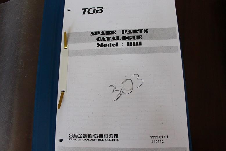 TGB BR1 303R scooter 1999 parts list, Ophalen of Verzenden, Gebruikt