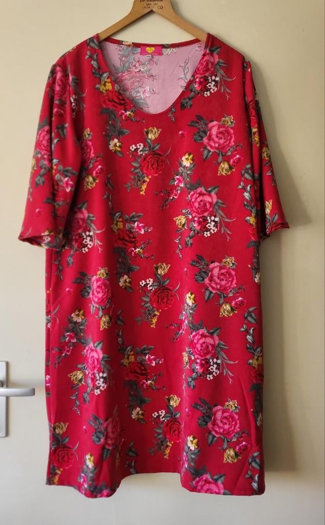 Tantilly jurk *NIEUW* / maat XXL / Rode bloemenjurk maat XXL, Maat 46/48 (XL) of groter, Nieuw, Ophalen of Verzenden, Tantilly