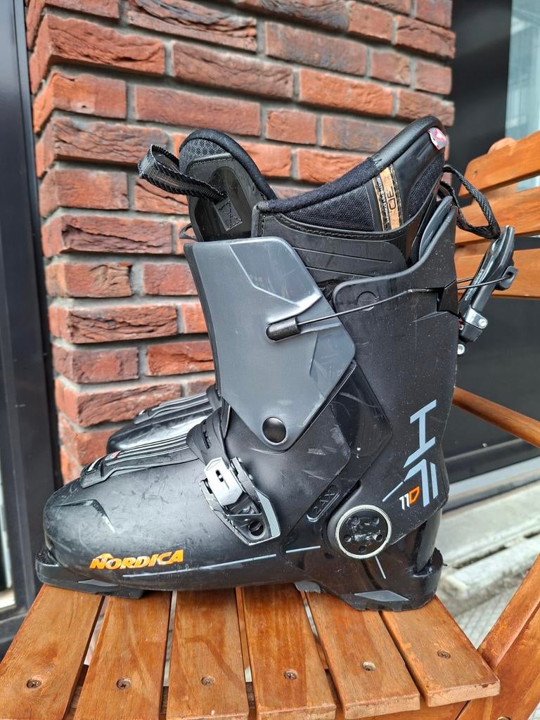 Nordica HF 110 Skischoenen 28.5 HV 106mm, 160 tot 180 cm, Schoenen, Ophalen of Verzenden, Zo goed als nieuw