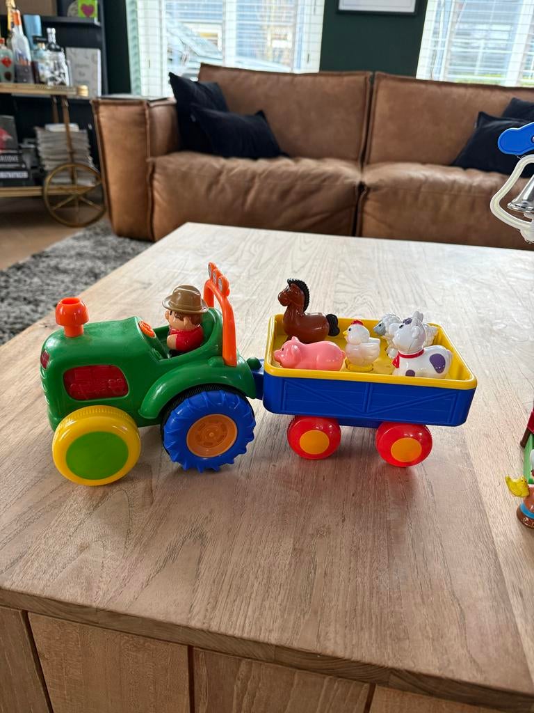 Fisher-Price boerderij en rijdende tractor, Ophalen, Gebruikt, Speelset