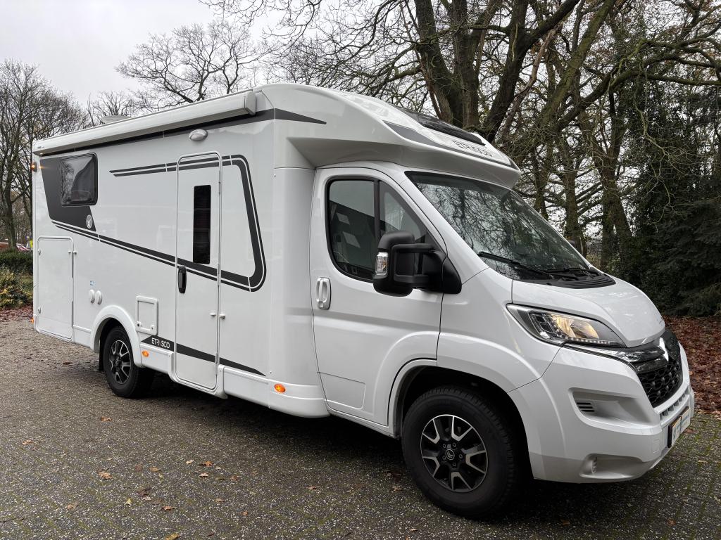 Etrusco T 6900 SB - Lengtebedden + Hefbed - 140pk - 22.950km, Luifel, Ringverwarming, Bedrijf, Etrusco