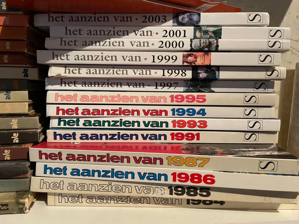 Het aanzien van per stuk 2,99 leuk geboorte jaar als cadeau, Ophalen of Verzenden, Zo goed als nieuw, Algemeen