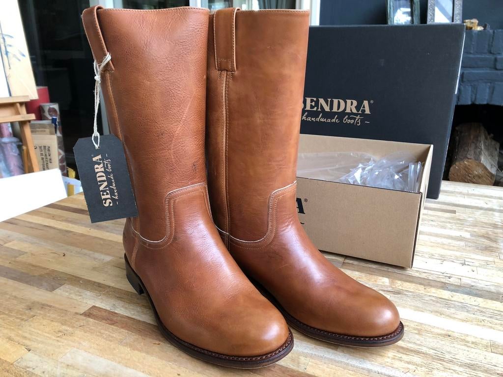 Mooie Sendra laarzen maat 39, Kleding | Dames, Schoenen, Hoge laarzen, Bruin, Nieuw, Ophalen of Verzenden