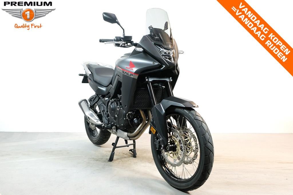 Honda XL 750 Transalp (bj 2023), Motoren, Motoren | Honda, Bedrijf, Toermotor, Traction Control