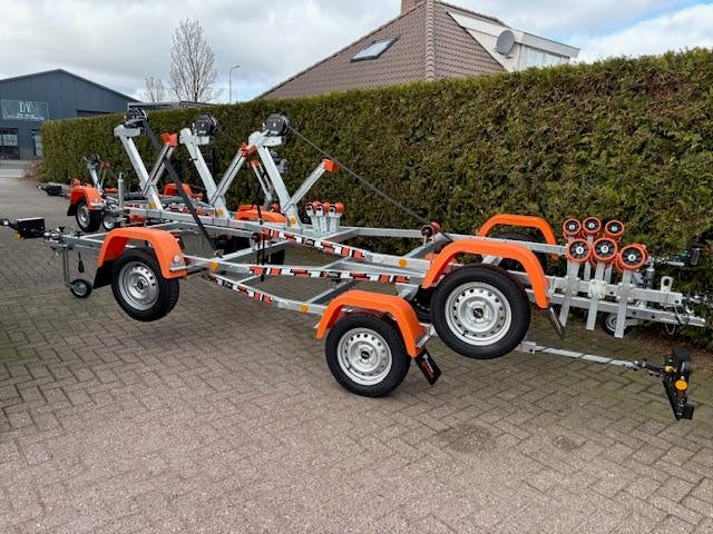 Uit voorraad leverbaar nieuwe Thomas Trailers (bj 2025), Watersport en Boten, Boottrailers, Nieuw, Overige typen
