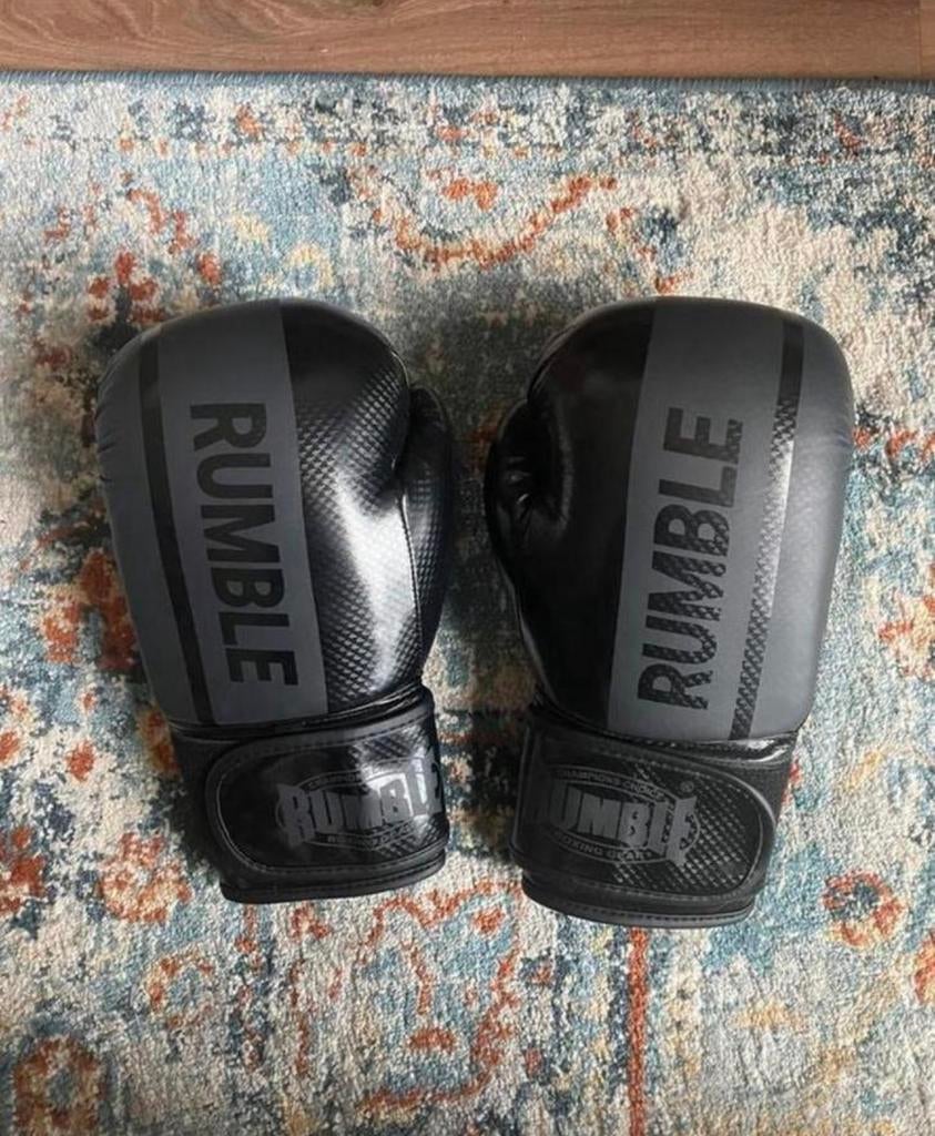 Bokshandschoenen zwart 12 OZ rumble, Ophalen of Verzenden, Zo goed als nieuw, Bokshandschoenen