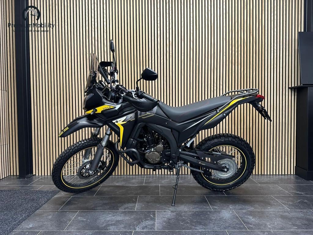 VOGE 300 RALLY (ZWART/GEEL), Motoren, 292 cc, Bedrijf, Onbekend, Overig