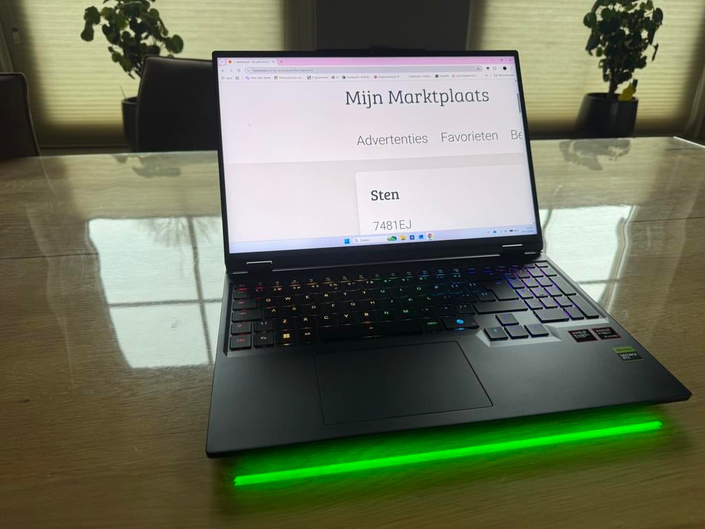 Gaming Laptop, RTX 5090, 9955HX3D, 64GB, 8TB, Computers en Software, Windows Laptops, Zo goed als nieuw, 16 inch, SSD, 4 Ghz of meer