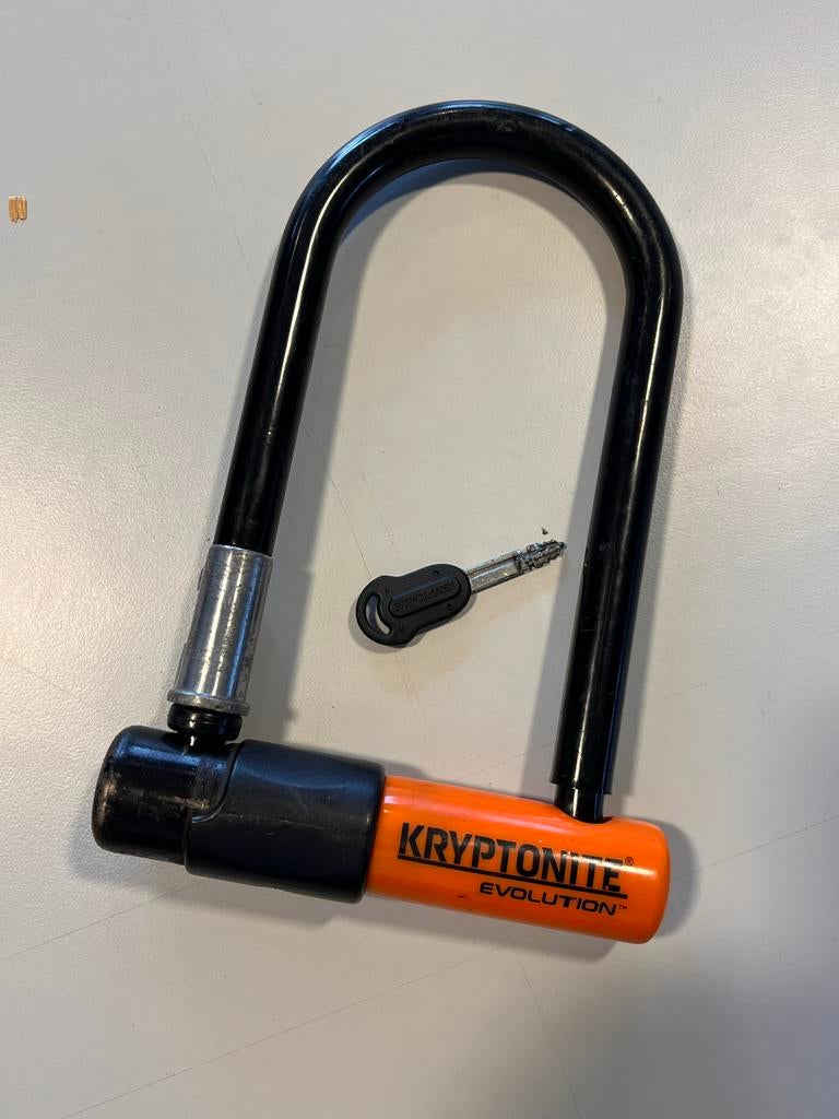 Kryptonite Evolution beugelslot met sleutel, Ophalen of Verzenden, Gebruikt, Beugelslot