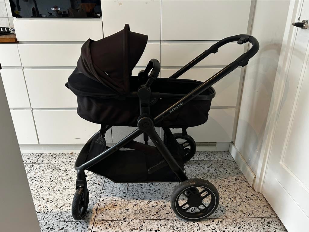 Kinderwagen 2-in-1 zitting, Maxi-Cosi Zelia 3, zwart, Ophalen, Gebruikt, Combiwagen, Verstelbare duwstang
