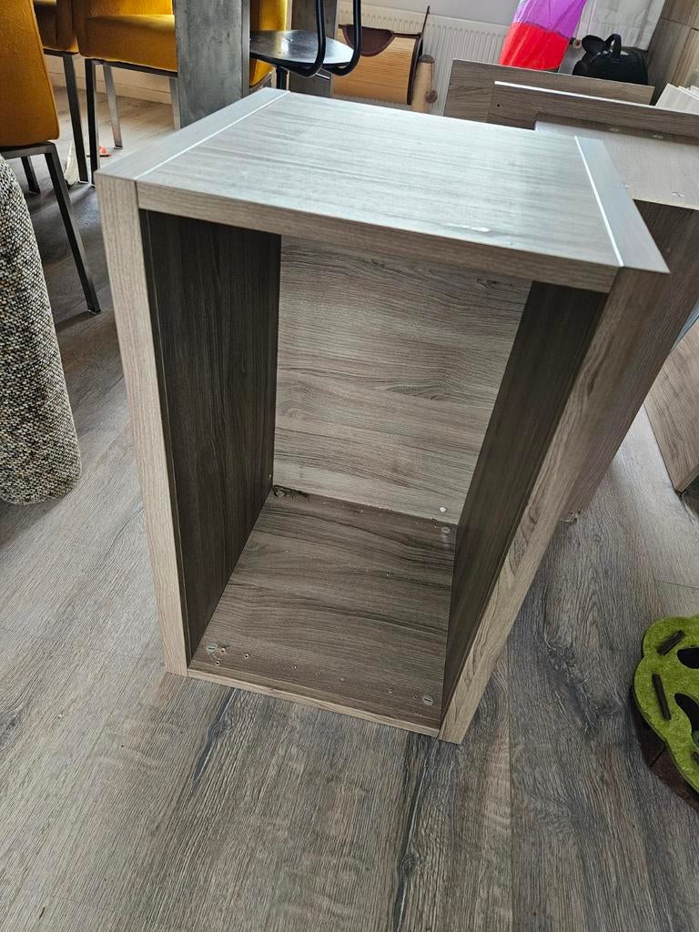 Gratis DEZE WEEK: IKEA Besta Kastje, 2 Lades, 7 Planken, Ophalen, Gebruikt