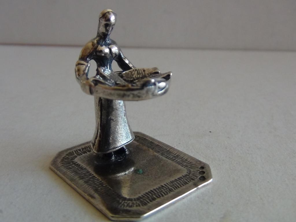 Miniatuur zilver Ej70 visvrouw +mand zilveren miniaturen, Verzenden, Zilver