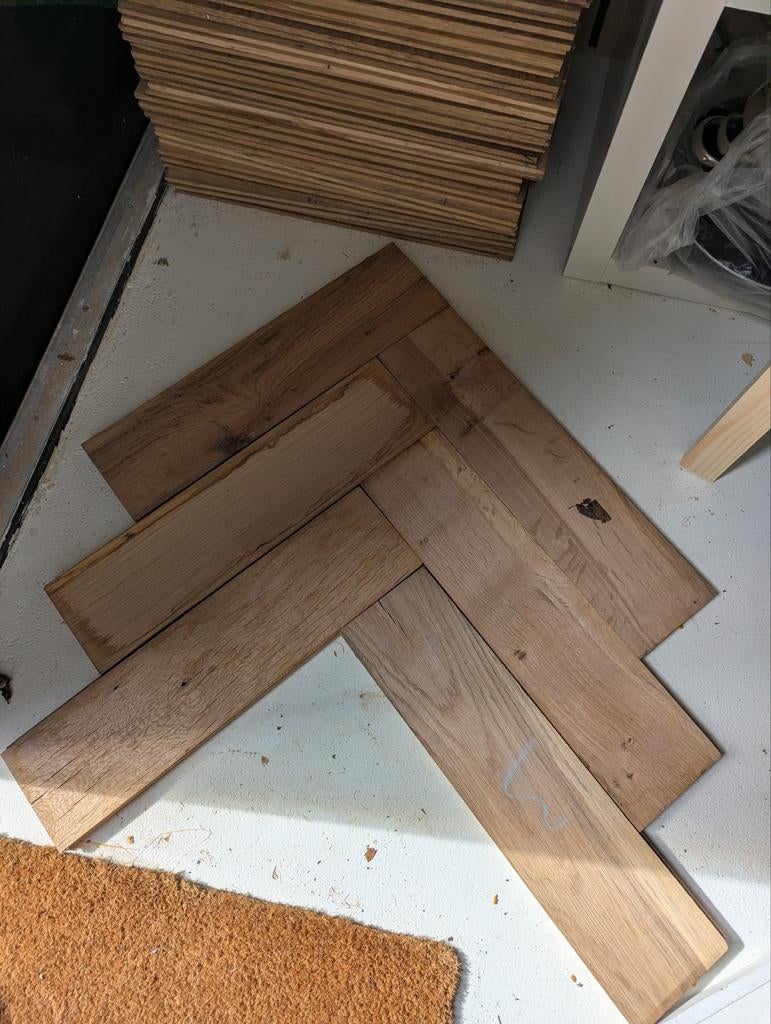 Eiken visgraat vol hout planken 12 x 48 x 1,8 cm ca 5,2m2, Minder dan 50 cm, 5 tot 10 m², Zo goed als nieuw, 10 tot 30 cm