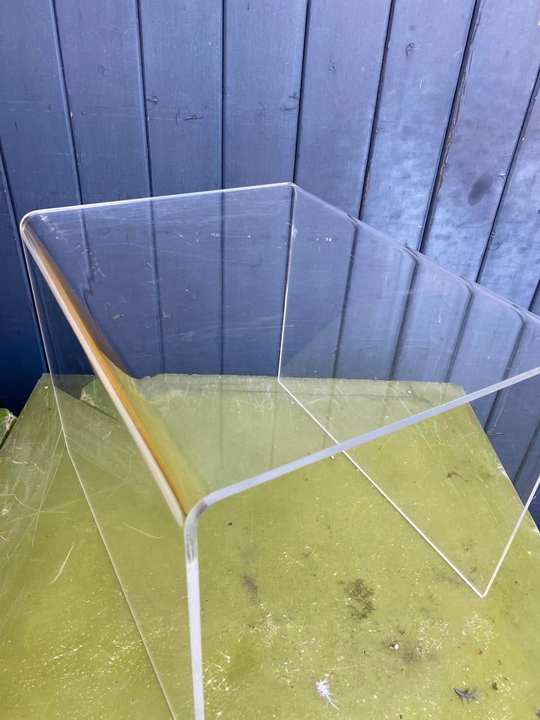 Plexiglas bijzettafel uit de jaren 80, Ophalen of Verzenden, Huis en Inrichting