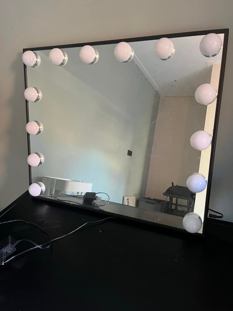 Make-up spiegel met verlichting, Ophalen, Zo goed als nieuw, 75 tot 100 cm, Minder dan 100 cm