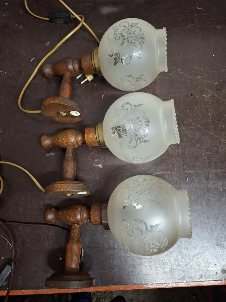 Set van 3 Vintage Wandlampen met Houten Voet en E14 Fitting, Ophalen of Verzenden