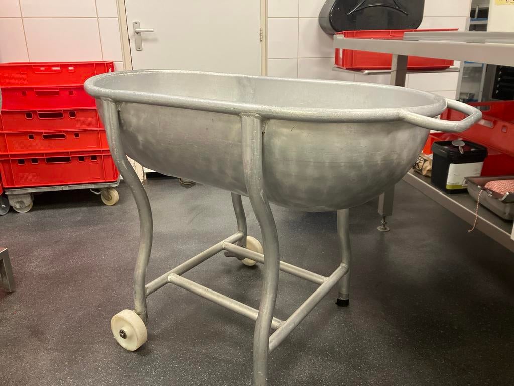 Professionele Mengbak op Wielen voor Horeca/Slagerij, Ophalen, Gebruikt