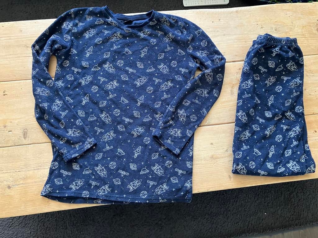 Heerlijk warme pyjama maat 152/158, Ophalen of Verzenden, Gebruikt, Jongen, Nacht- of Onderkleding