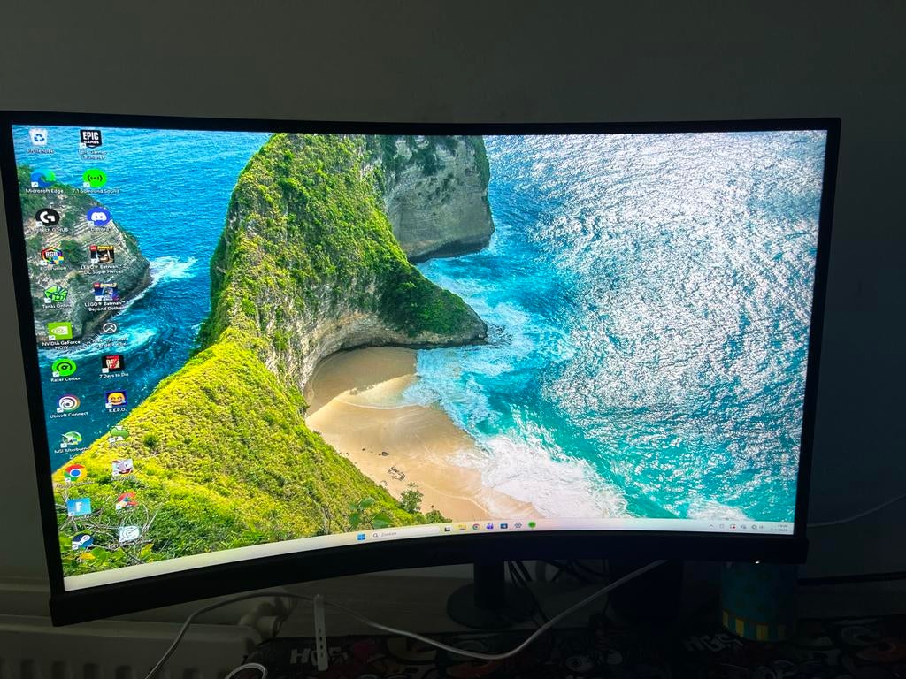 Game pc/ hele setup !!, Computers en Software, Desktop Pc's, Zo goed als nieuw, 4 Ghz of meer, Gaming, Ophalen of Verzenden