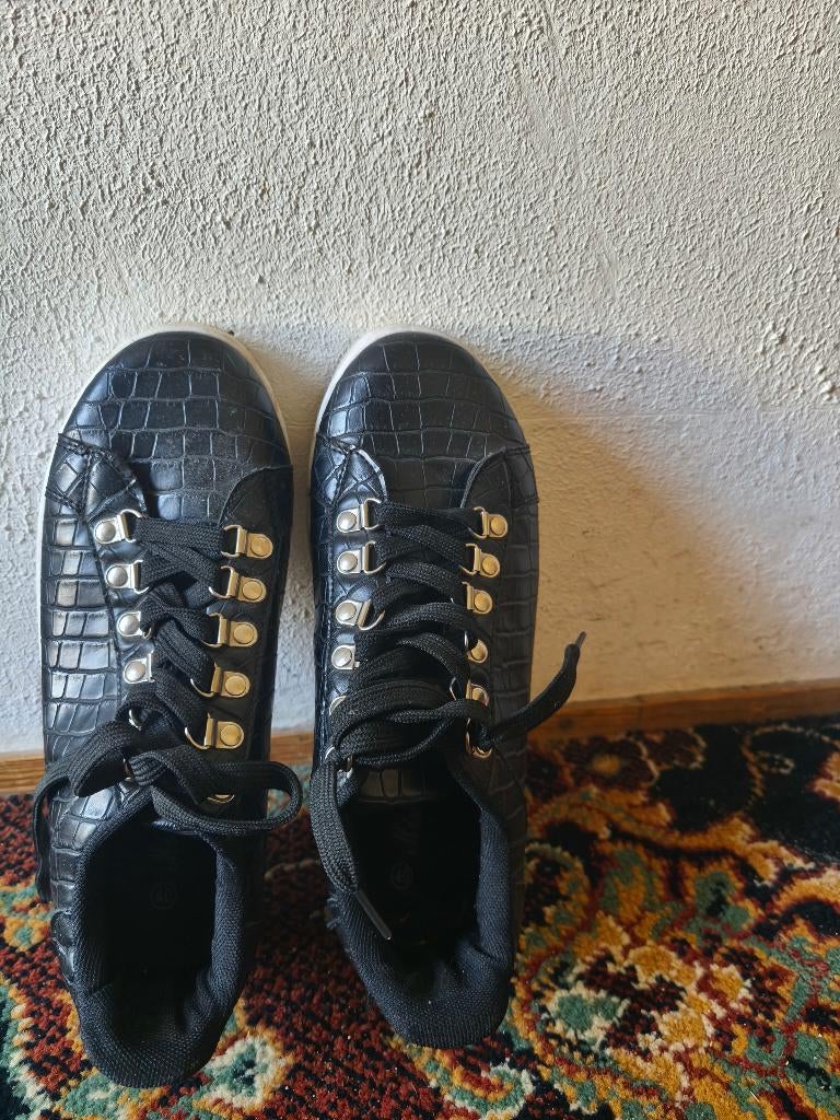 Dames schoenen, Kleding | Dames, Ophalen, Zwart, Sneakers of Gympen, Zo goed als nieuw