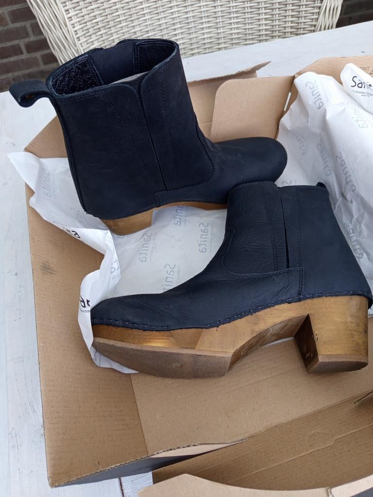 Schoenen maat 40 Sanita, Kleding | Dames, Schoenen, Ophalen of Verzenden, Zo goed als nieuw, Sneakers of Gympen