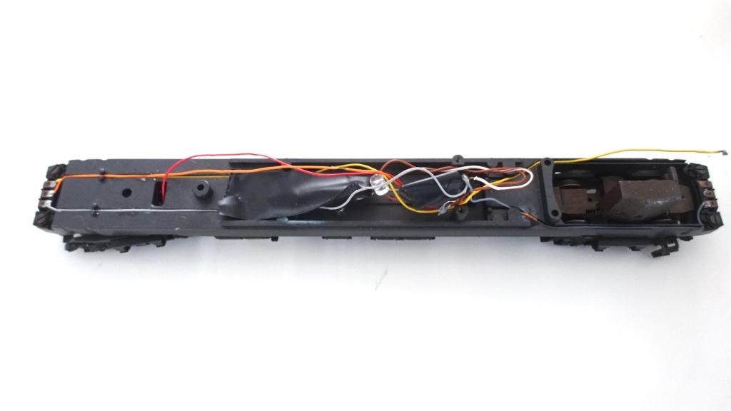 Marklin Posttrein onderstel voor onderdelen 1, Ophalen, Wisselstroom, Gebruikt, Locomotief