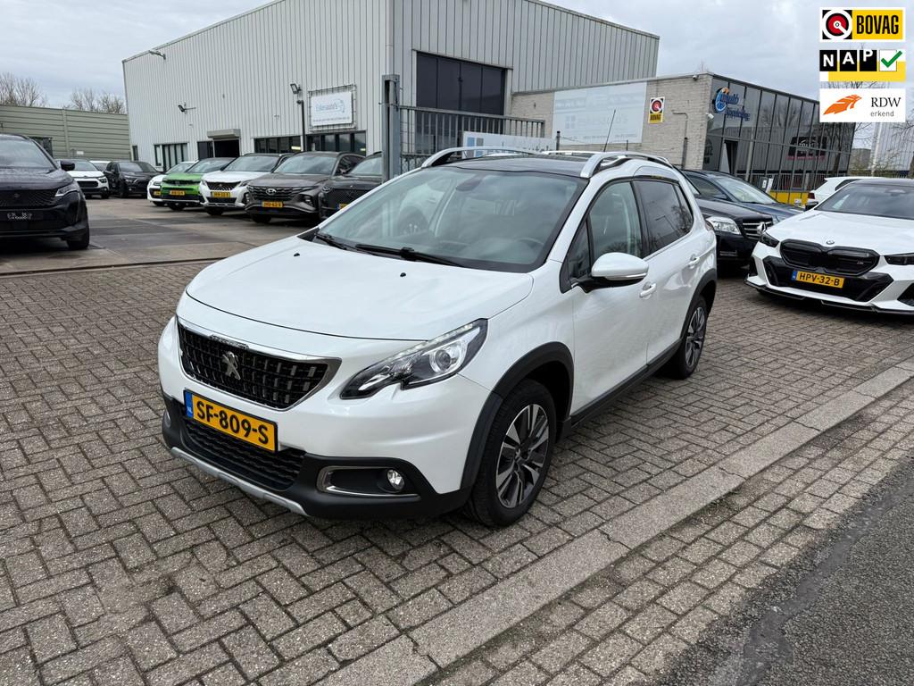 Peugeot 2008 1.2 PureTech Allure Panodak, Navi, trekhaak, NA, Voorwielaandrijving, Euro 6, Leder en Stof, Origineel Nederlands