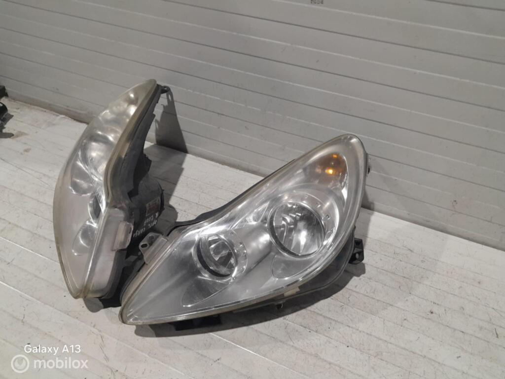 Koplamp Opel Corsa D, Auto-onderdelen, Verlichting, Gebruikt, Ophalen of Verzenden